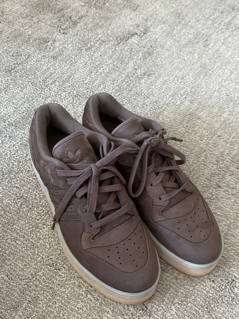 Adidas rivalry lux low earth strata